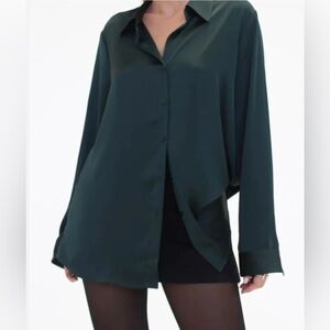 NWT $138 REVOLVE RUMORED Stevie Button Up Shirt in Emerald Green